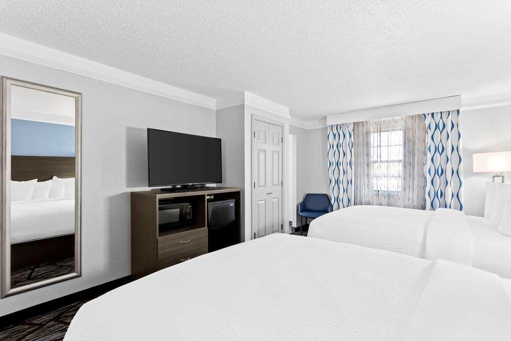Best Western Schaumburg - O'Hare Nw Room photo